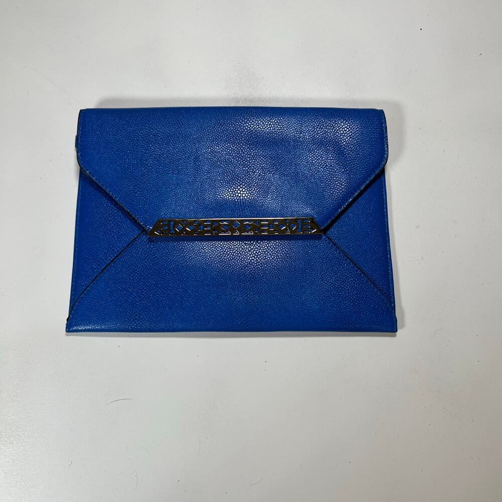 Stella & Dot avalon clutch blue